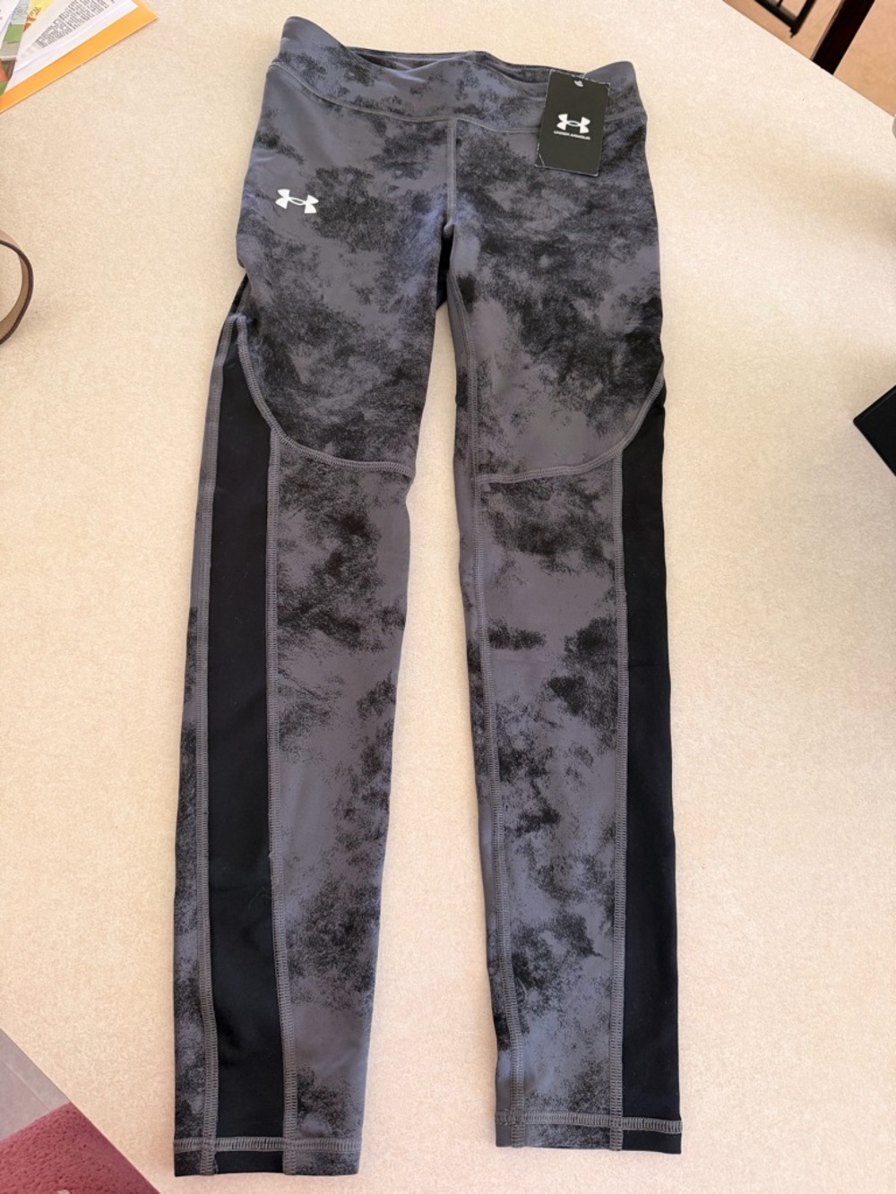 Under Armour Charcoal Gray and Black Marble-Print Leggings